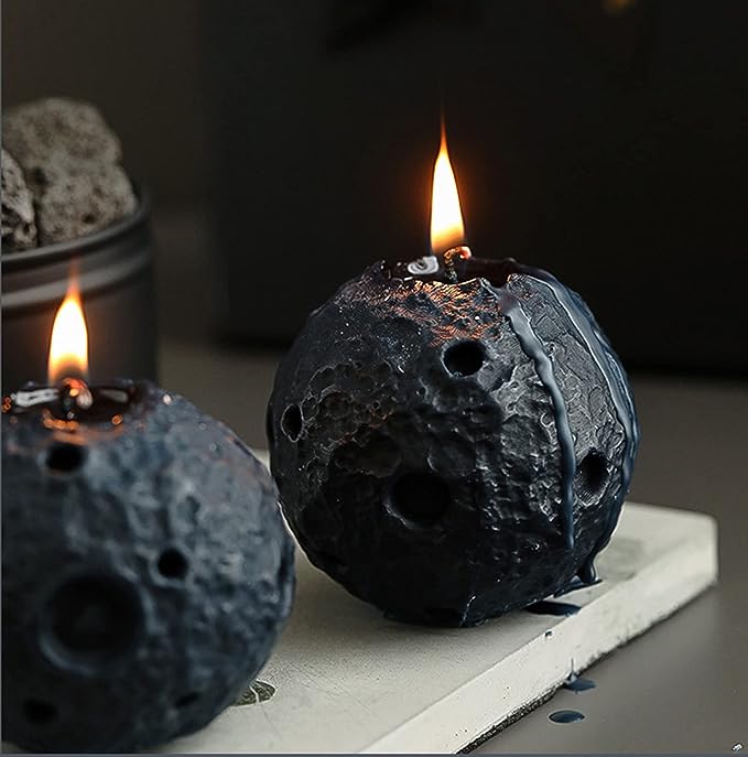 Moon(Black) Shaped Scented Candle / Aromatherapy Galaxy Series